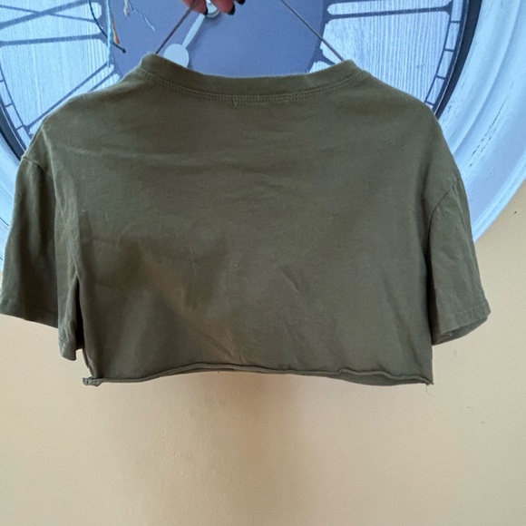 Crop top - Picture 2 of 2